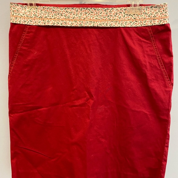 Elevenses red skirt with floral waistline - Picture 2 of 7